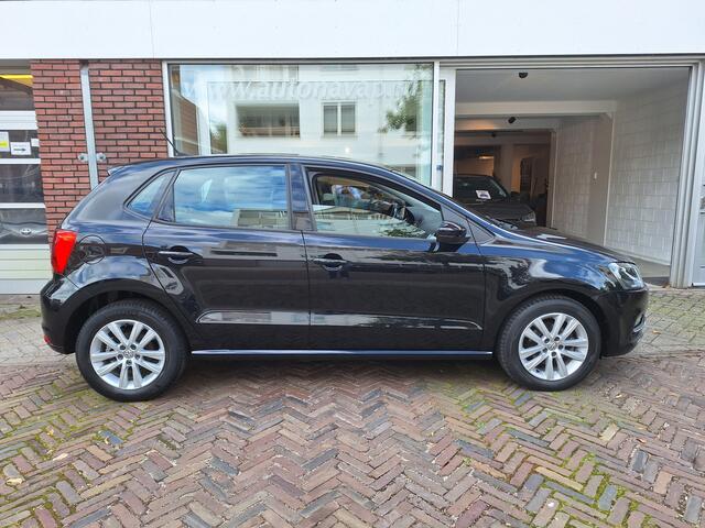 Volkswagen POLO 1.2 TSI Comfortline Connected /Navi/Apple/Android/CruisePdc/Garantie