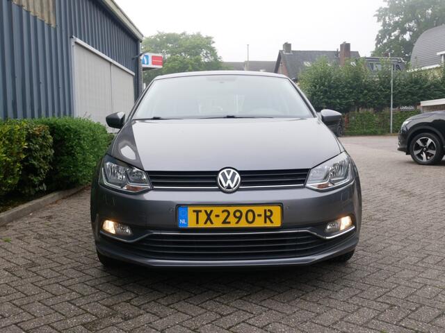 Volkswagen POLO 1.2 TSI COMFORTLINE **Airco //Lm **