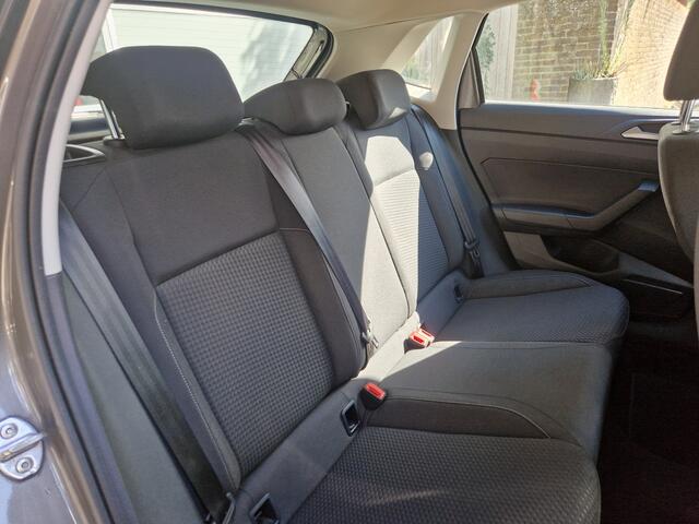 Volkswagen POLO 1.0 MPI Beats CLIMA | CRUISE | NAVI | BEATS AUDIO