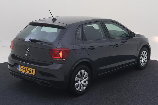 Volkswagen POLO 1.0 TSI Comfortline Executive Navigatie / Parkeersensoren / Airco / App-connect