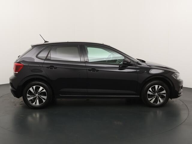 Volkswagen POLO 1.0 95PK TSI Comfortline | LED koplampen | Virtual cockpit | Panorama | All season | Trekhaak |