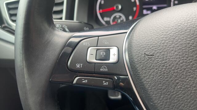 Volkswagen POLO 1.0 TSI Highline Automaat