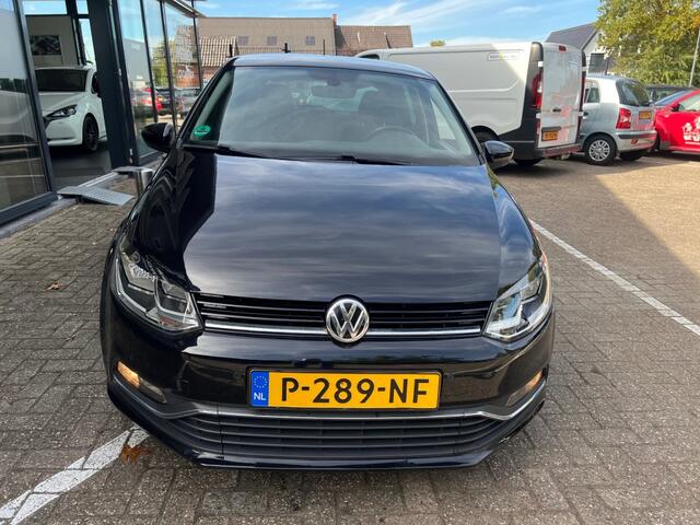 Volkswagen POLO 1.0 FIRST EDITION