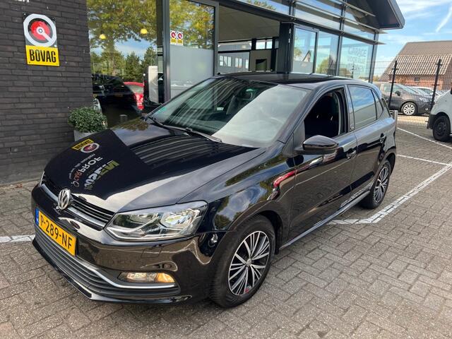 Volkswagen POLO 1.0 FIRST EDITION