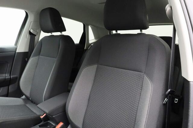 Volkswagen POLO 1.0 TSI 95 pk DSG Life Edition | Navi | Stoelverwarming | Adaptive Cruise | Climatronic | Parkeersensoren voor/achter | 15 inch