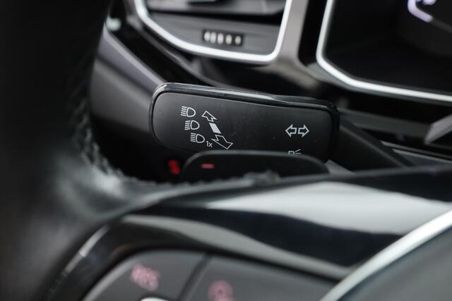 Volkswagen POLO 1.0 TSI R-line DSG | Digi. Dashboard | Adapt. Cruise | Stoelverw. | Apple CarPlay | PDC V+A