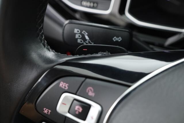 Volkswagen POLO 1.0 TSI R-line DSG | Digi. Dashboard | Adapt. Cruise | Stoelverw. | Apple CarPlay | PDC V+A