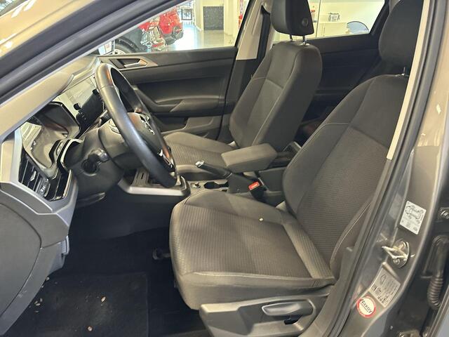 Volkswagen POLO 1.0 TSI 95pk Comfortline · Apple/Android Car Play · Navigatie · P-Sensoren · Airco · DAB · 15'' Inch ·