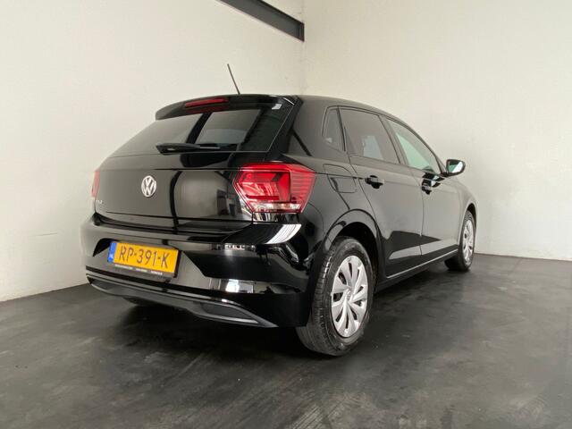 Volkswagen POLO 1.0 Comfortline Carplay. Cruise.