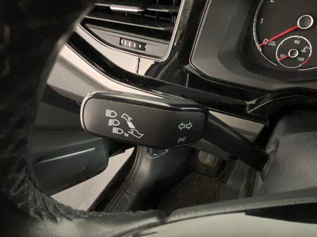 Volkswagen POLO 1.0 Comfortline Carplay. Cruise.