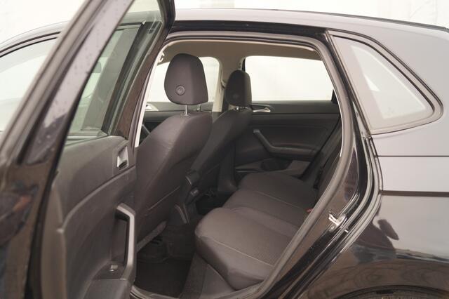 Volkswagen POLO 1.0 TSI Comfortline Business -ECC-CAM-PDC-NAVI-ACC-