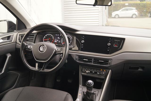 Volkswagen POLO 1.0 TSI Comfortline Business -ECC-CAM-PDC-NAVI-ACC-