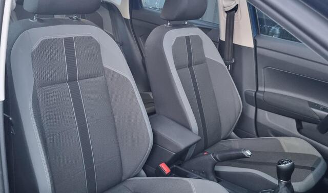 Volkswagen POLO 1.0 TSI Highline Business R 116PK | R-Line Pakket | Elektrisch Glazen Panorama-dak | Beats Audio | Navigatie | Parkeersensor Voor en Achter | Reef Blue Metallic | 2 Sleutels |