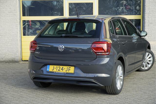 Volkswagen POLO 1.0 TSI Automaat! 5drs Highline BJ2020 Lmv 16" | Led | App-Connect ( Niet vrijgeschakeld ) | Climate control | Cruise control | Sportstoelen | Getint glas