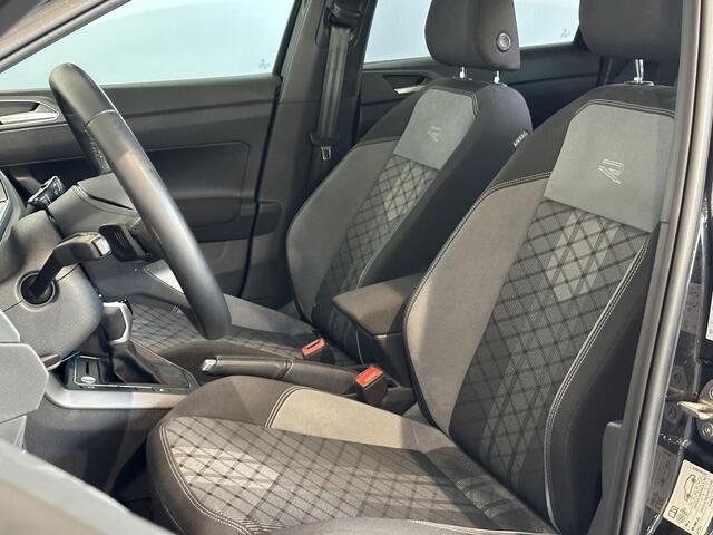 Volkswagen POLO 1.0 TSI R-Line PANORAMA DAK | ADAPTIVE CRUISECONTROL | STOELVERWARMING | ACHTERUITRIJCAMERA | DRAADLOZE APPLE CARPLAY/ANDROID AUTO