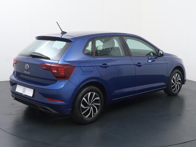 Volkswagen POLO 1.0 TSI Life | 95 PK | Automaat | Navigatiesysteem | Parkeersensoren |