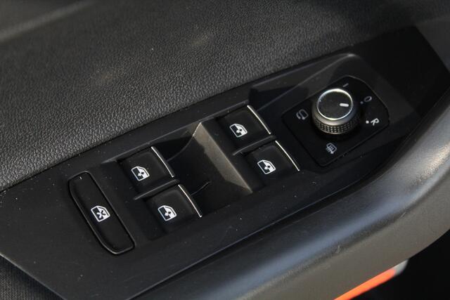 Volkswagen POLO 1.0 TSI Highline//Virtueel Dashboard!!Ecc!!