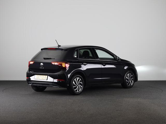 Volkswagen POLO 1.0 TSI Life Edition 95 pk | Verlengde garantie | Navigatie via App | Parkeersensoren achter | Achteruitrijcamera | Adaptieve cruise control |