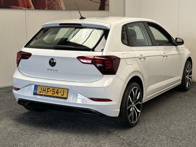Volkswagen POLO 1.0 MPI Comfortline CRUISE CONTROL AIRCO STOELVERWARMING RIJSTROOKSENSOREN BLUETOOTH TELEFOON MEDIA VOORBEREIDING PDC ZEER MOOI !! 3010