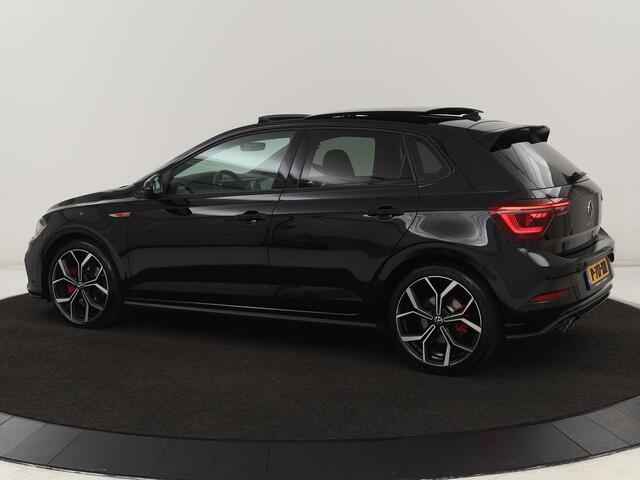 Volkswagen POLO 2.0 TSI GTI | Panoramadak | Stoelverwarming | Adaptive cruise | Camera | Carplay | Matrix LED | Virtual Cockpit | Alcantara | Climate control | Park Assist | Navigatie