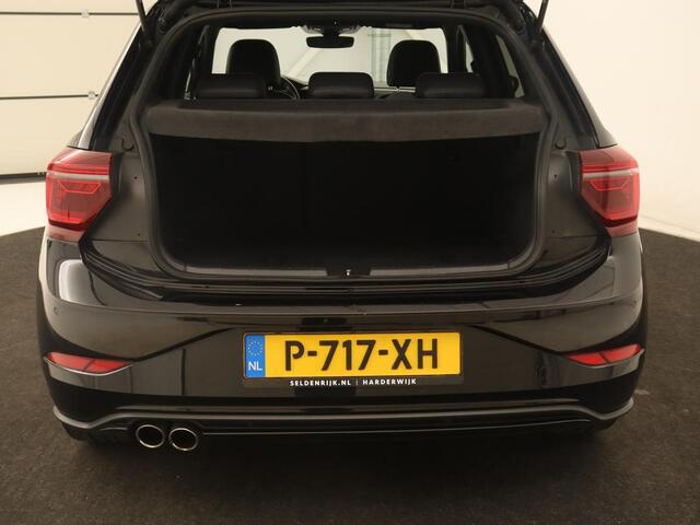 Volkswagen POLO 2.0 TSI GTI | Panoramadak | Stoelverwarming | Adaptive cruise | Camera | Carplay | Matrix LED | Virtual Cockpit | Alcantara | Climate control | Park Assist | Navigatie