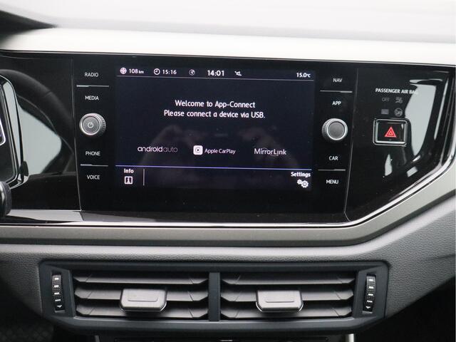 Volkswagen POLO 1.0 TSI Comfortline/ automaat/ lage km/ zeer mooi!