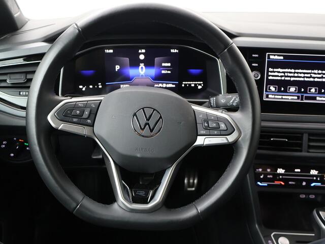 Volkswagen POLO 1.0 TSI R-Line | 95 PK | Automaat | Stoelverwarming | Achteruitrij camera | Navigatie