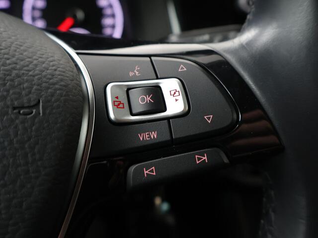 Volkswagen POLO 1.0 TSI Comfortline | 95 PK | Automaat | Navigatiesysteem | Achteruitrijcamera |