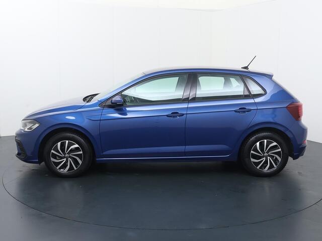 Volkswagen POLO 1.0 TSI Life | 95 PK | Adaptive cruise control | Parkeersensoren | LED verlichting | Apple Carplay/Android Auto |