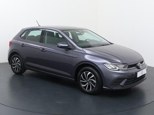 Volkswagen POLO 1.0 TSI Life | 95 PK | Achteruitrijcamera | Adaptive cruise control | Apple Carplay/Android Auto |
