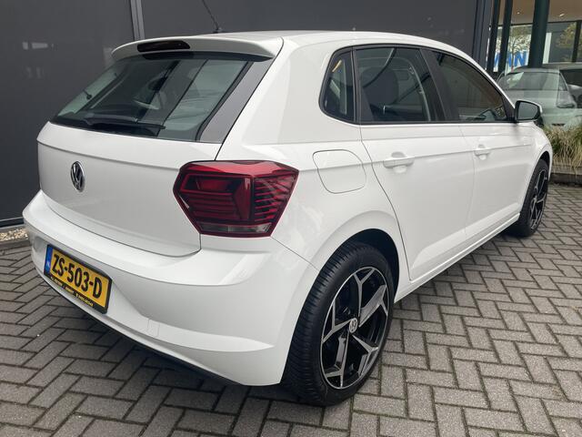 Volkswagen POLO 1.0 TSI Comfortline Business Airco - Cruise control - Bluetooth - Mistlampen voor - Navigatie full map - Radio/ CD speler - Start/ stop systeem - Stuur multifunctioneel