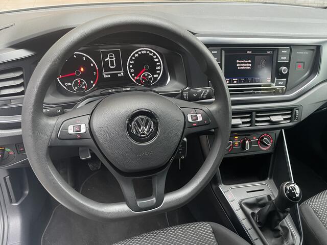 Volkswagen POLO 1.0 TSI Comfortline Business Airco - Cruise control - Bluetooth - Mistlampen voor - Navigatie full map - Radio/ CD speler - Start/ stop systeem - Stuur multifunctioneel