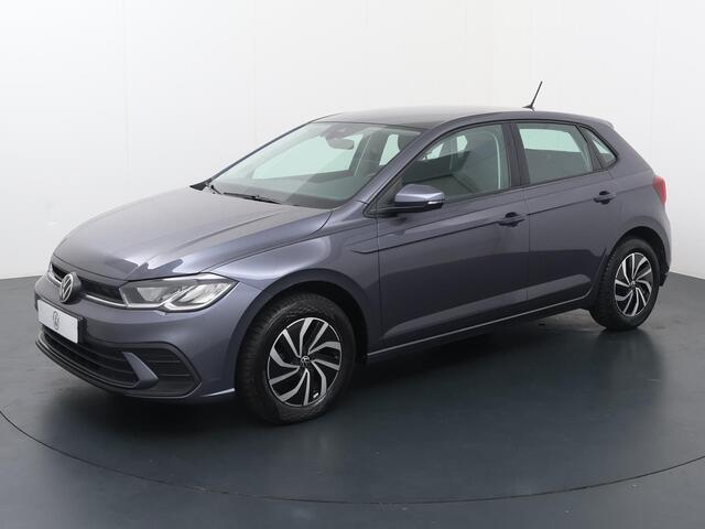 Volkswagen POLO 1.0 TSI Life | 95 PK | Navigatiesysteem | Parkeersensoren | Led verlichting |