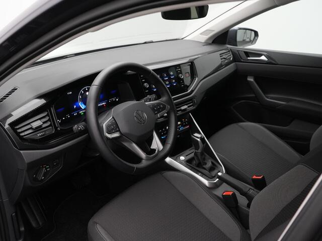 Volkswagen POLO 1.0 TSI 95 pk DSG Life Edition | Stoelverwarming | Navigatie | Parkeersensoren voor/achter