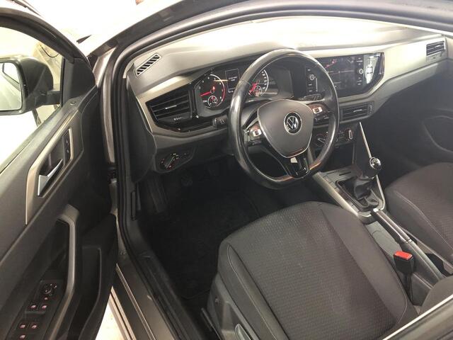 Volkswagen POLO 1.0 TSI 96pk R-Line Edition Executive / Navigatie / Camera / Apple Carplay