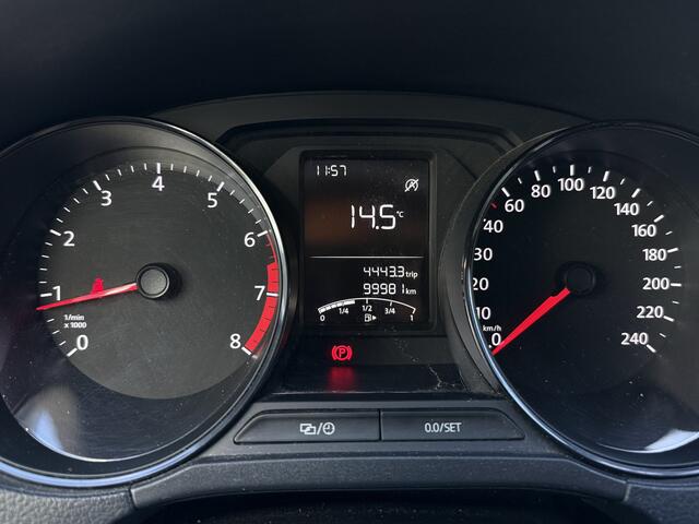 Volkswagen POLO 1.0 Comfortline Edition | Trekhaak | Airco | Bluetooth | Cruise Control | Elekt. Ramen | RIJKLAARPRIJS INCL 12 MAANDEN GARANTIE EN BEURT