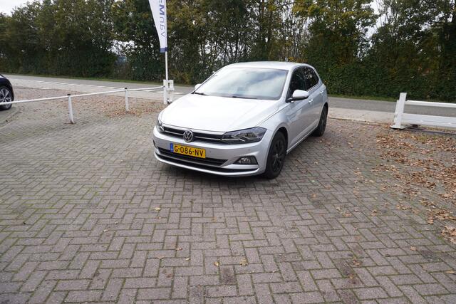 Volkswagen POLO 1.0 TSI Comfortline CARPLAY ZWARTE HEMEL ADDAPTIVE CRUISE