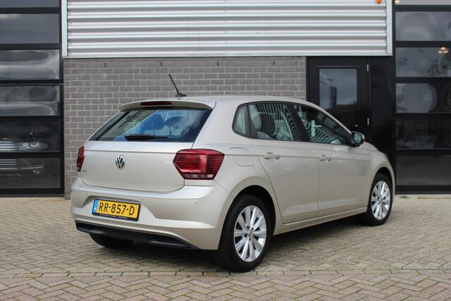 Volkswagen POLO 1.0 TSI Highline / Carplay / Navigatie / Climate / N.A.P.