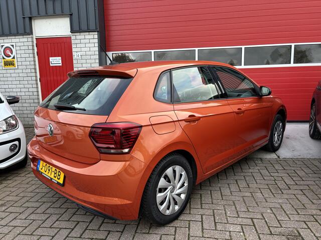 Volkswagen POLO 1.0 TSI Comfortline AUTOMAAT / CARPLAY / NAVI / DAB+ / ACC / BLUETOOTH / ELEK RAMEN / NL-AUTO
