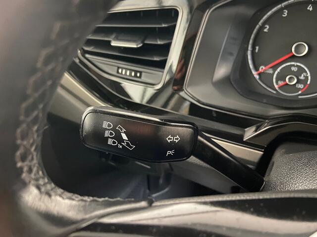 Volkswagen POLO 1.0 TSI Comfortline PDC. Carplay!