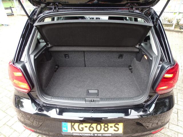 Volkswagen POLO 1.2 TSI COMFORTLINE Automaat Navi Airco
