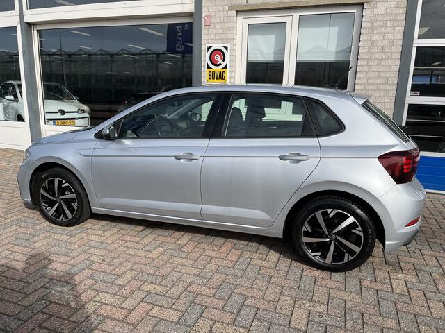 Volkswagen POLO 1.0 TSI Life / AUTOMAAT/ GARANTIE TM 10-2023/ APP-CONNECT/ NAVI/ FULL-LED/ PARKEERSENSOREN V+A/ VIRTUAL COCKPIT/ AIRCO