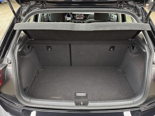 Volkswagen POLO 1.0 TSI DSG LIFE IQ-LIGHTS/NAVI/CARPLAY/PDC