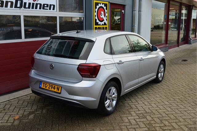 Volkswagen POLO 1.0 TSI Comfortline Business O.a: Navi, Airco, ACC, Carplay, Rijklaar, Etc. All-in prijs!