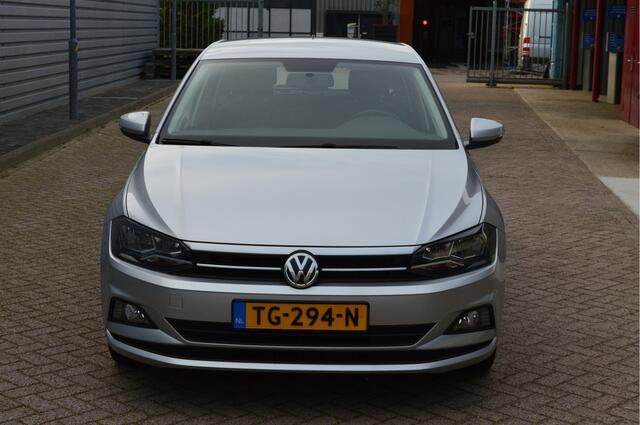 Volkswagen POLO 1.0 TSI Comfortline Business O.a: Navi, Airco, ACC, Carplay, Rijklaar, Etc. All-in prijs!