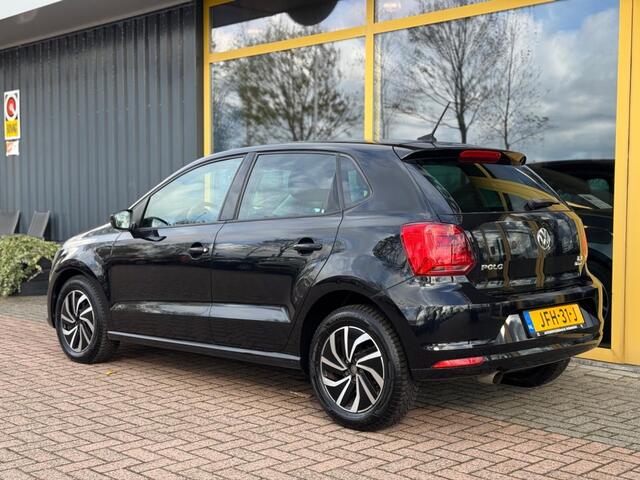 Volkswagen POLO 1.2 TSI AUTOMAAT - LM velgen - PDC