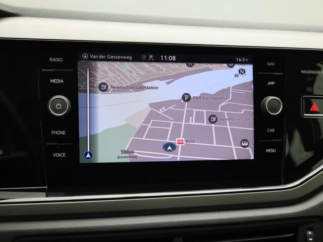 Volkswagen POLO 1.0TSI/95PK Comfortline DSG · Navigatie · Parkeersensoren · Apple/Android Car Play ·