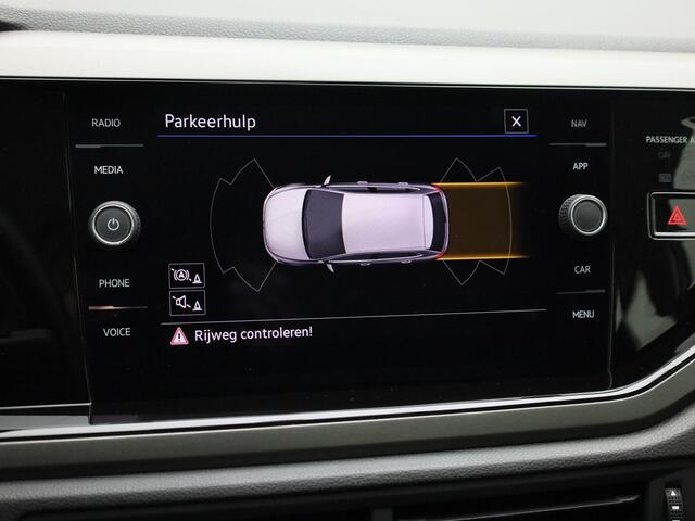 Volkswagen POLO 1.0TSI/95PK Comfortline DSG · Navigatie · Parkeersensoren · Apple/Android Car Play ·