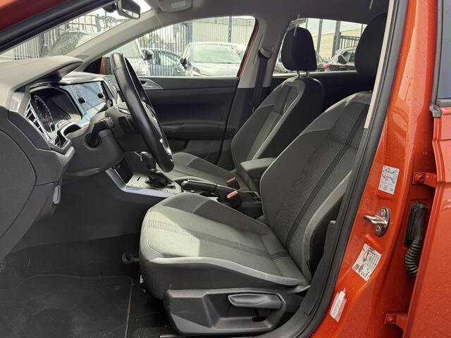 Volkswagen POLO 1.0 TSI Highline DSG | Trekhaak | LED | 17" LMV. | Apple Carplay | Winter Pack | Dealer Onderhouden