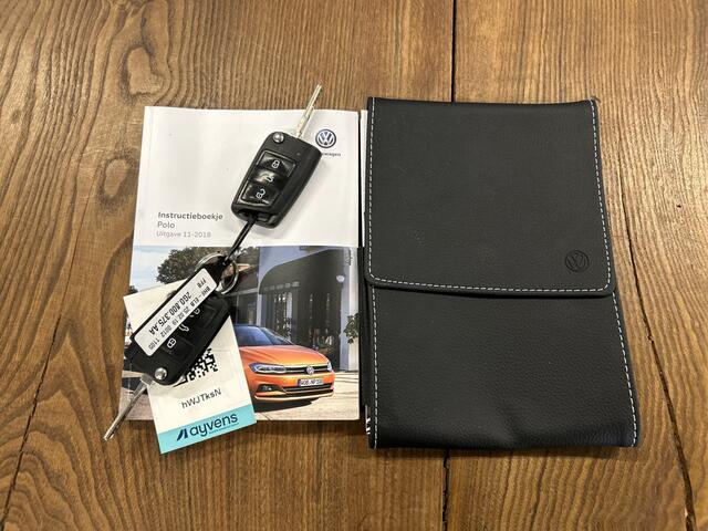 Volkswagen POLO 1.0 TSI Highline | Adaptieve cruise control | Climate control | Adaptief onderstel | Apple carplay | Parkeersensoren v+a | Navigatie | Nederlands geleverd